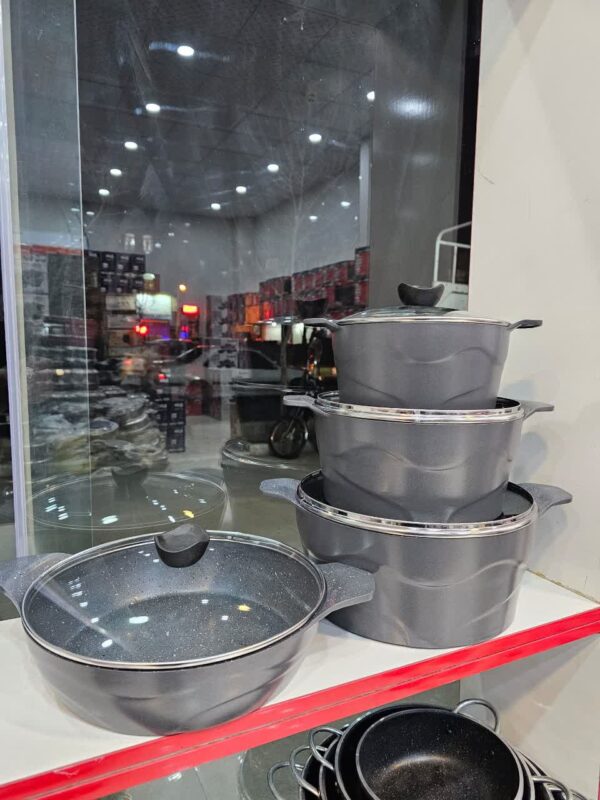 سرویس قابلمه و تابه ۸ پارچه چدن گرانیت برند معروف دالغا - تصویر 2